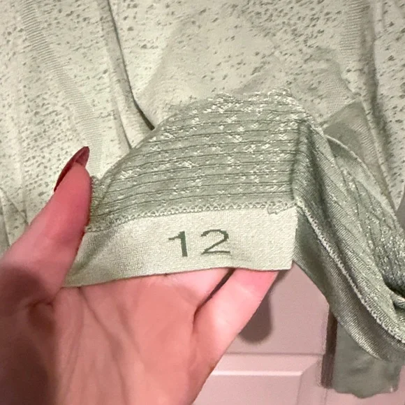 EUC Lululemon Set - Picture 3 of 9